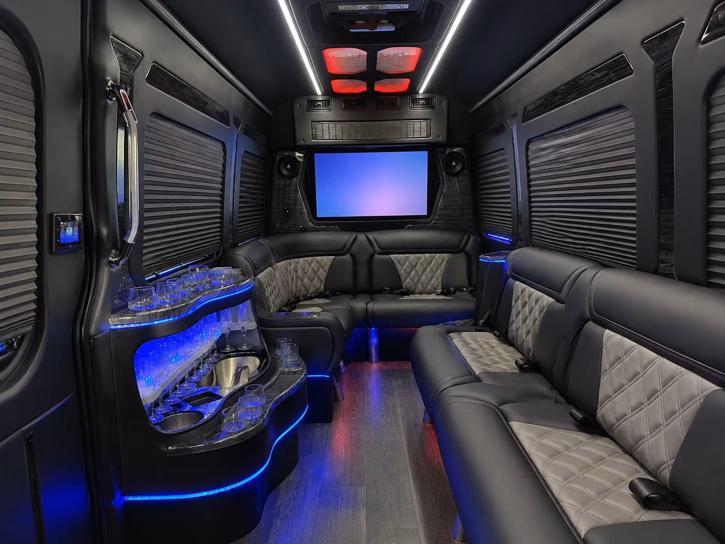 airport transfers to des moines international airport dsm for business travelers