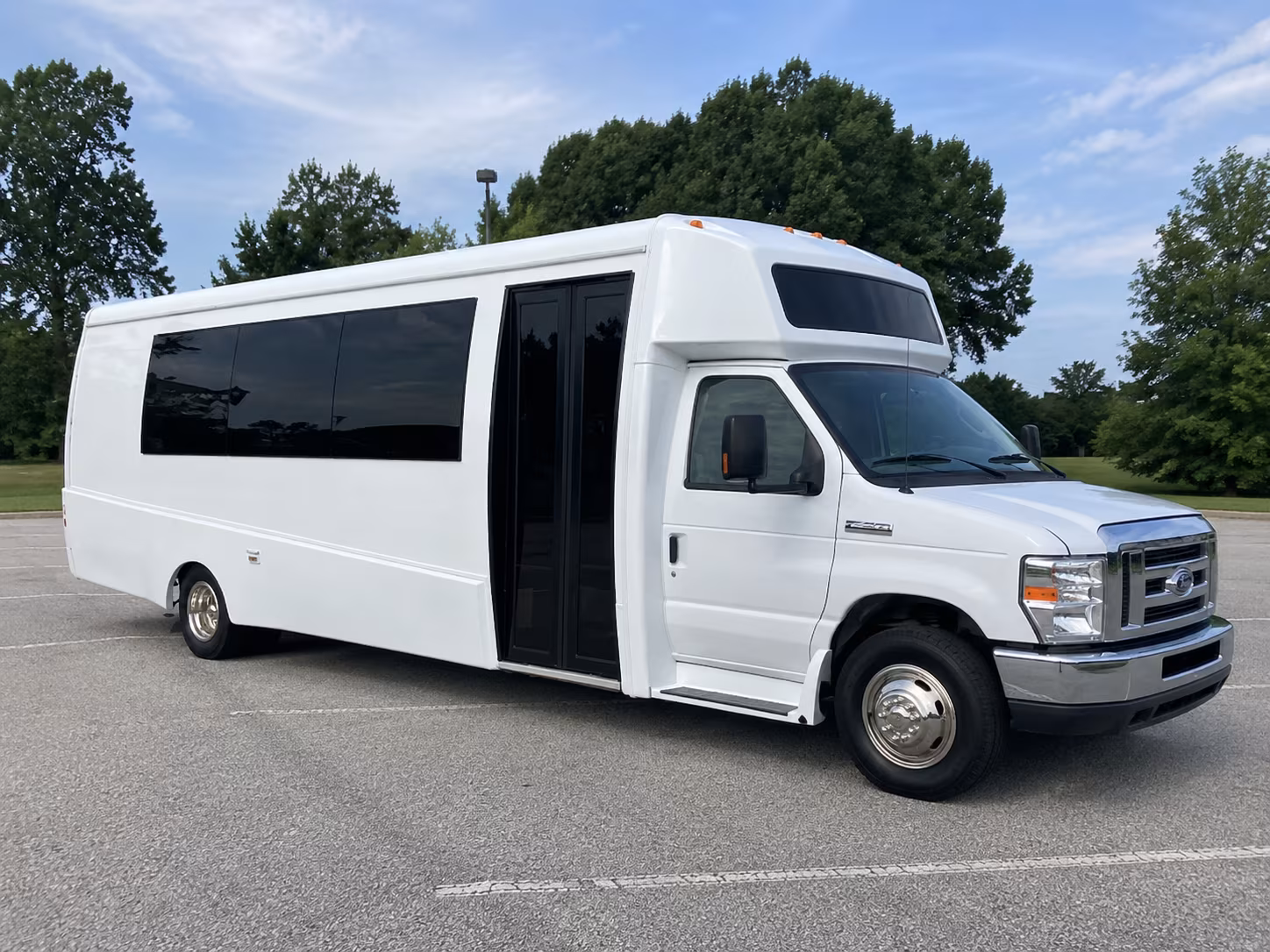 ankeny 18 passenger party bus