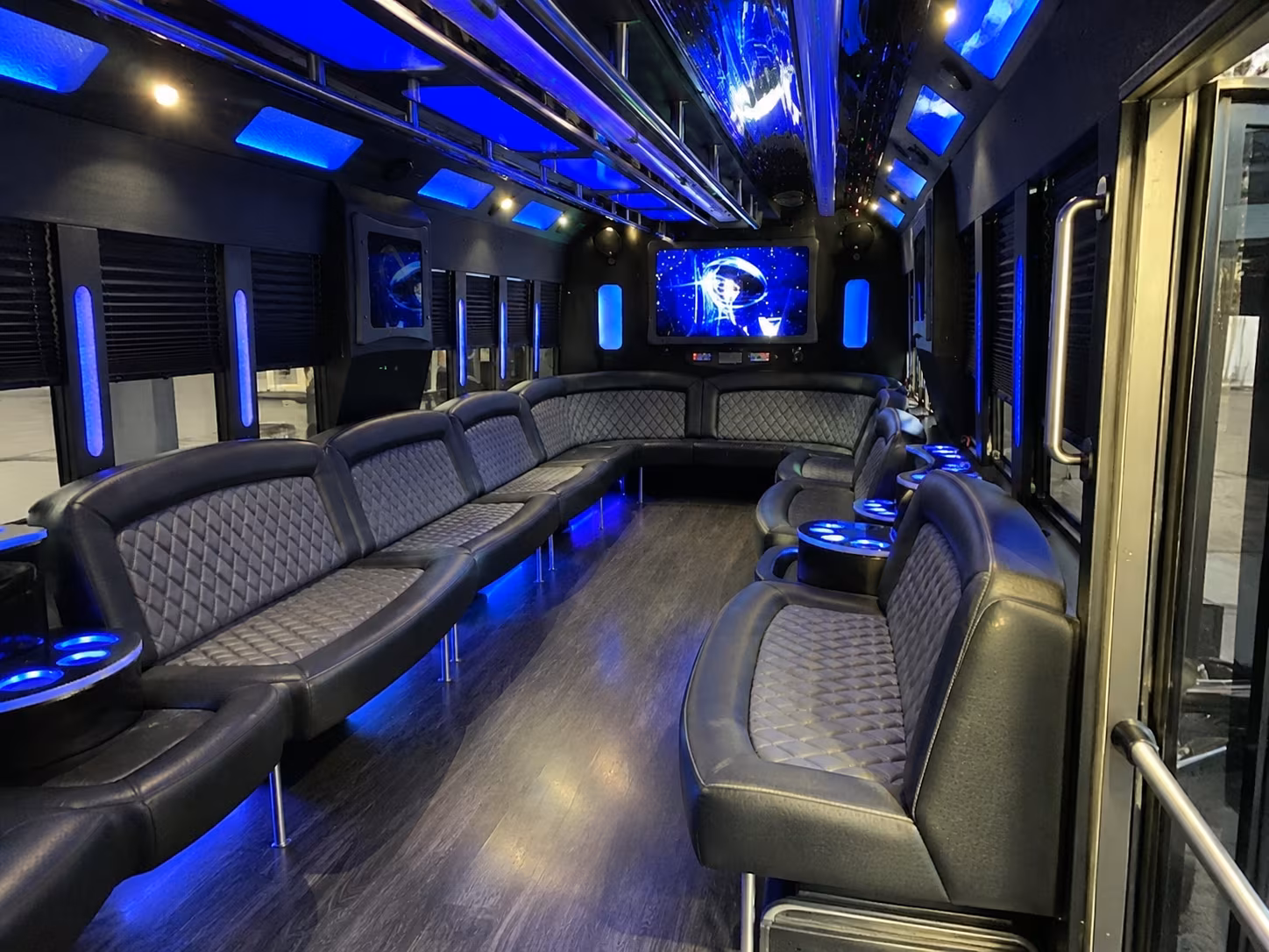 ankeny 28 passenger party bus interior