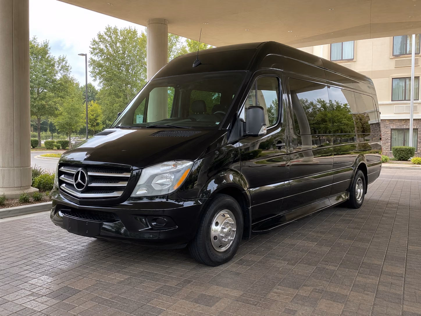 ankeny sporting event transportation onboard seating