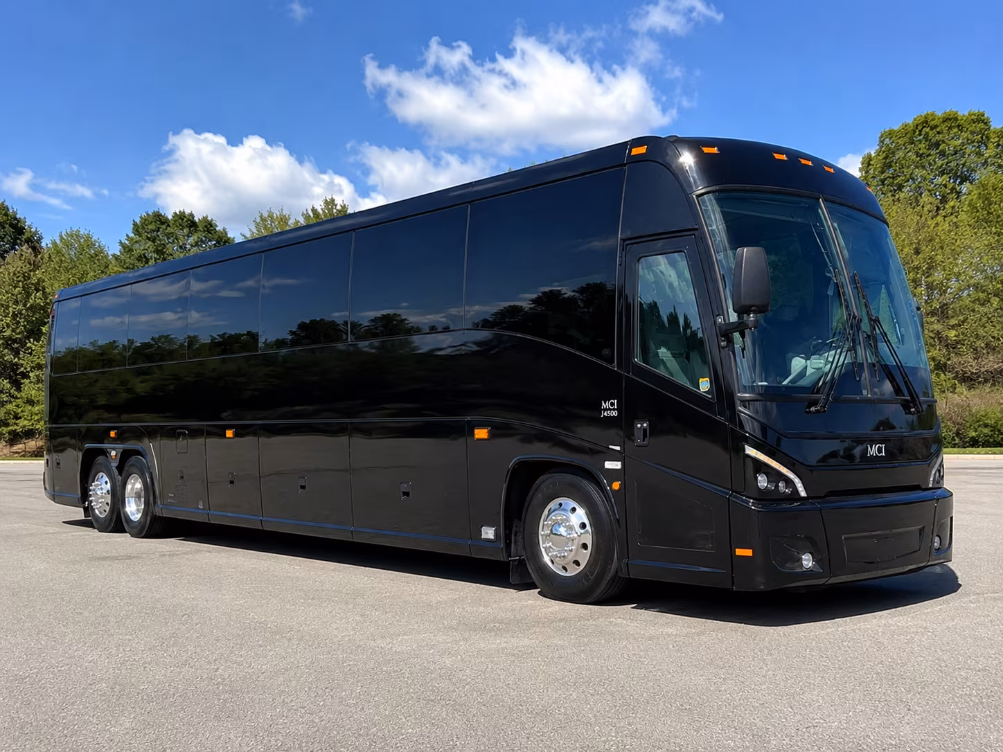 busrentalankeny com is here to make your hawkeyes road trip from ankeny easy
